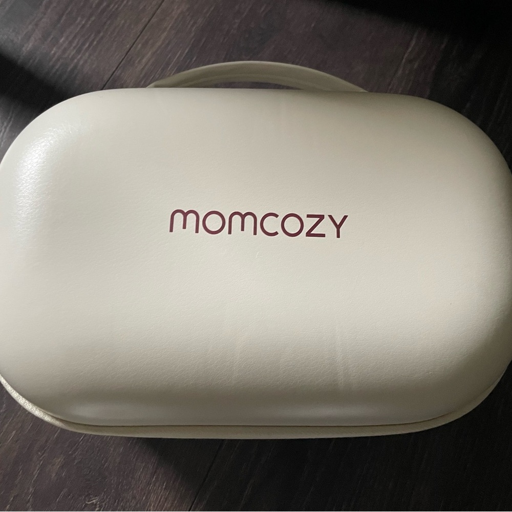 Momcozy Cream Carrying Case